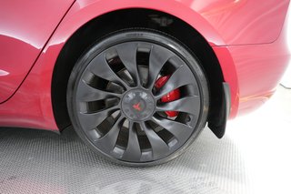 2023 Tesla Model 3 — photo 7 of 28