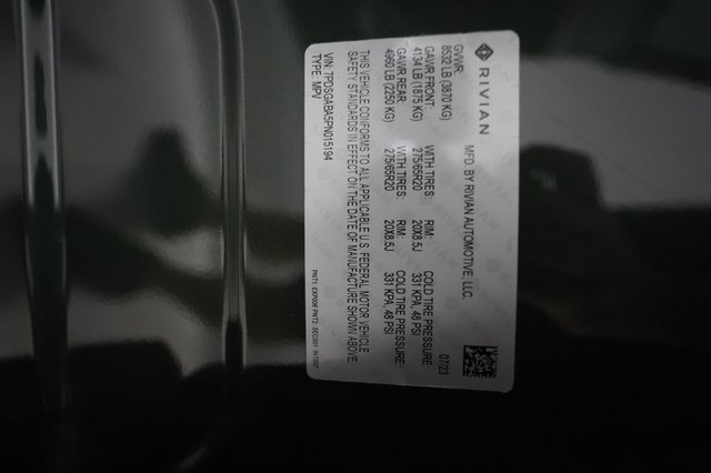 2023 Rivian R1S — photo 23 of 23