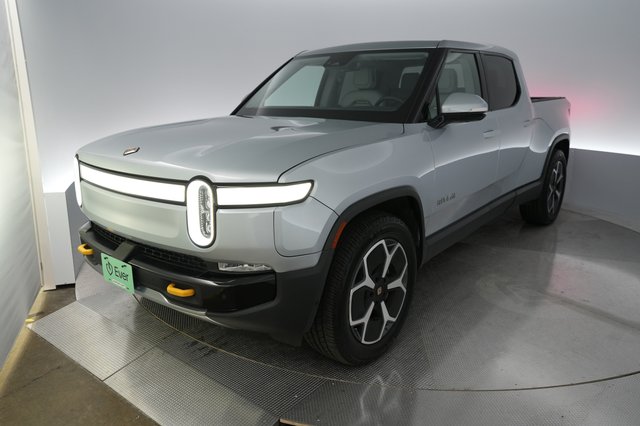 2024 Rivian R1T — VIN 7FCTGBAA6RN033851