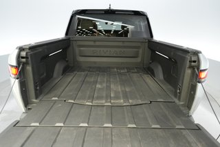 2024 Rivian R1T — photo 6 of 15