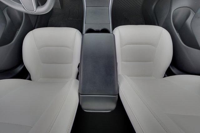 2019 Tesla Model 3 — photo 22 of 24