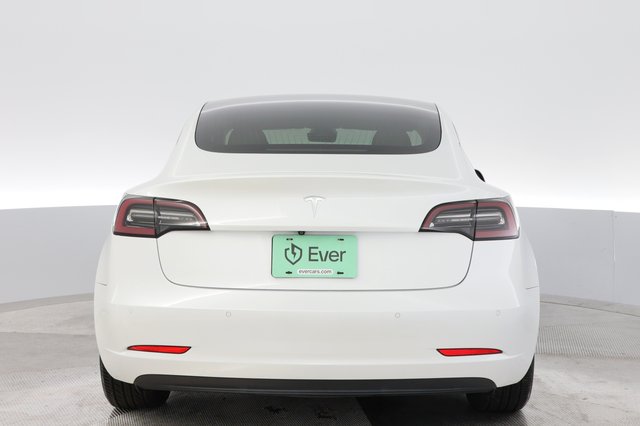 2019 Tesla Model 3 — photo 12 of 24