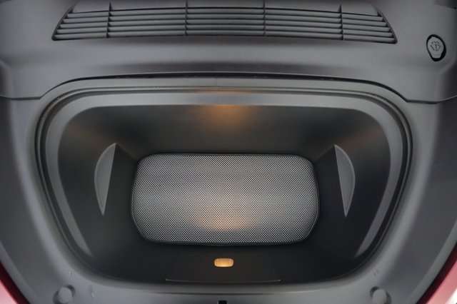 2024 Tesla Model Y — photo 21 of 22