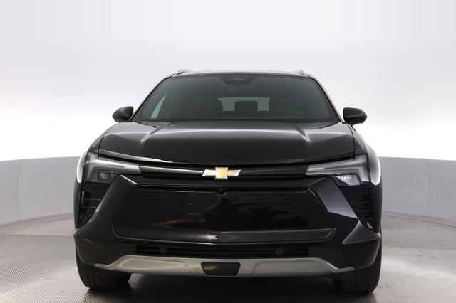 2024 Chevrolet Blazer EV — photo 9 of 24