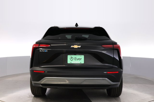 2024 Chevrolet Blazer EV — photo 12 of 24
