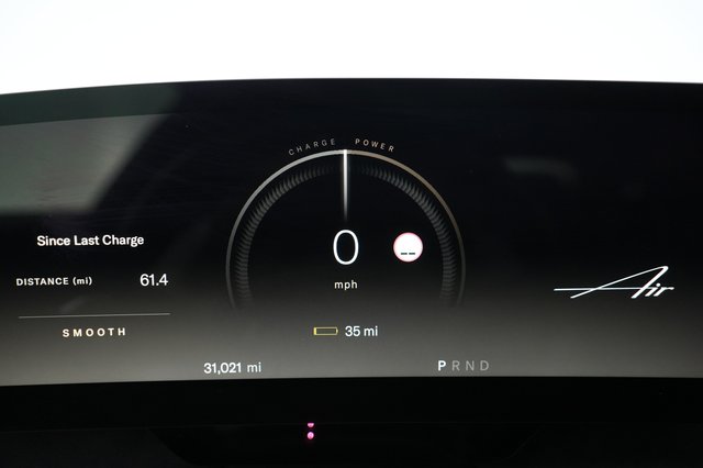 2022 Lucid Air — photo 5 of 24