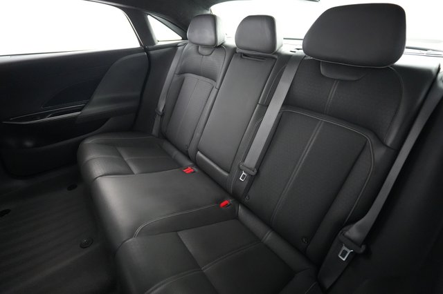 2022 Lucid Air — photo 19 of 24