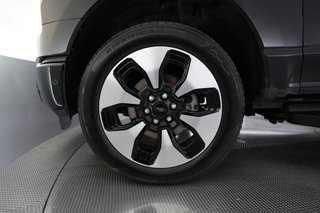 2023 Ford F-150 Lightning — photo 9 of 22