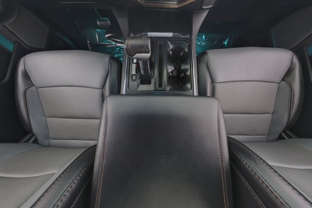 2023 Ford F-150 Lightning — photo 16 of 19
