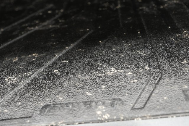 2023 Ford F-150 Lightning — photo 15 of 17