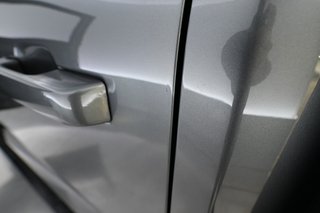 2023 Ford F-150 Lightning — photo 18 of 21
