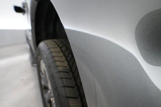 2023 Ford F-150 Lightning — photo 17 of 21