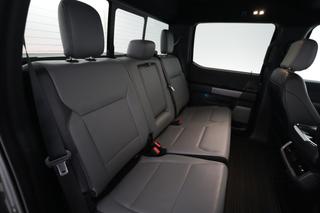 2023 Ford F-150 Lightning — photo 4 of 21
