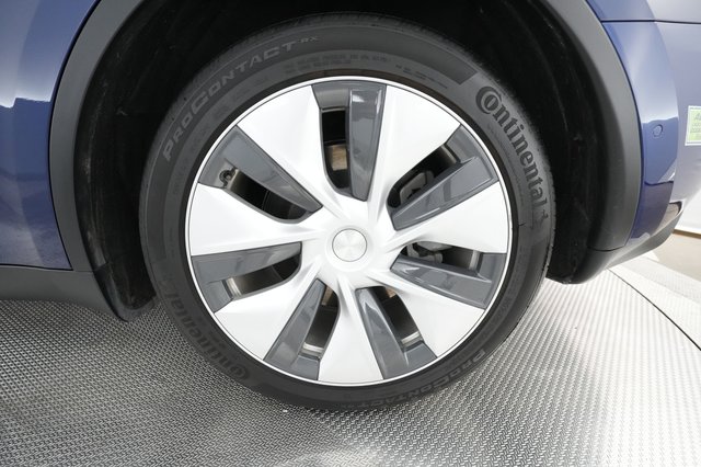 2021 Tesla Model Y — photo 15 of 29