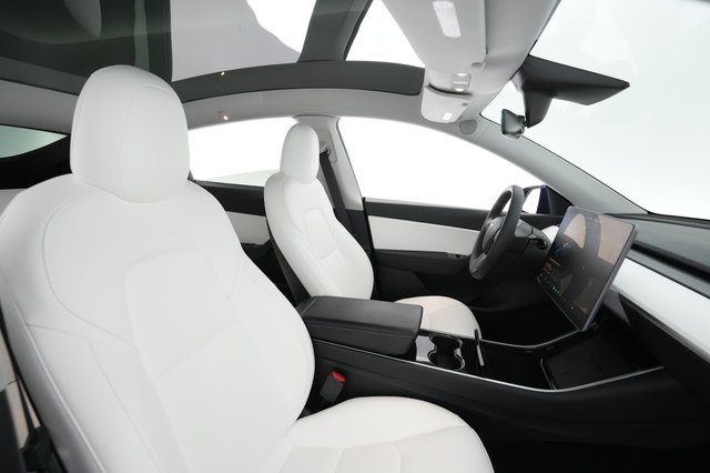 2021 Tesla Model Y — photo 21 of 29