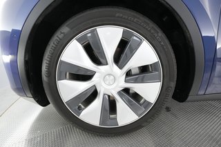 2021 Tesla Model Y — photo 14 of 29