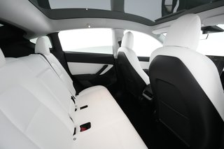 2021 Tesla Model Y — photo 4 of 29
