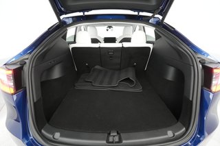 2021 Tesla Model Y — photo 23 of 29