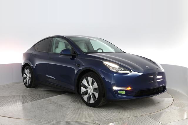 2021 Tesla Model Y — photo 8 of 29