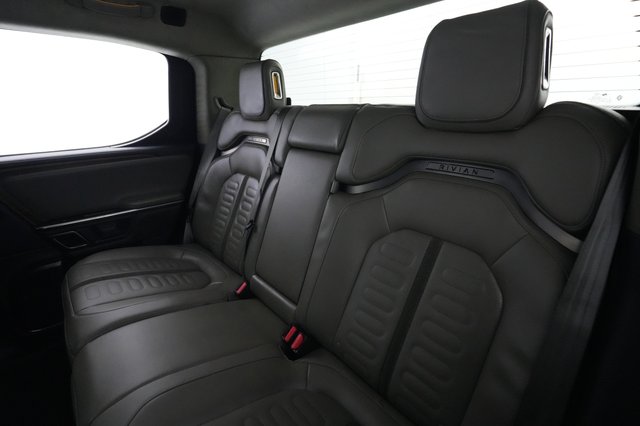 2023 Rivian R1T — photo 19 of 26