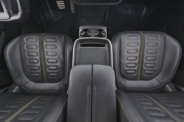 2023 Rivian R1T — photo 22 of 25
