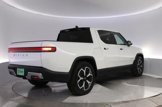 2023 Rivian R1T — photo 2 of 25