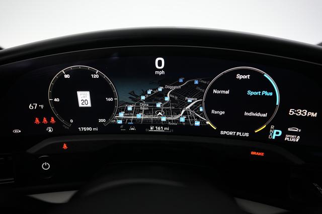 2023 Porsche Taycan — photo 5 of 24