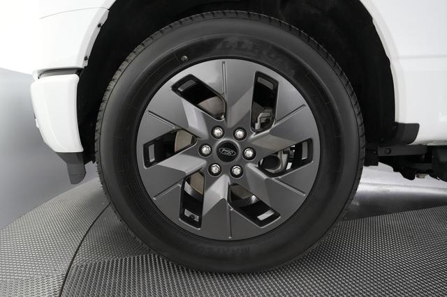 2024 Ford F-150 Lightning — photo 9 of 20