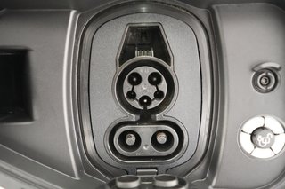 2024 Ford F-150 Lightning — photo 8 of 20