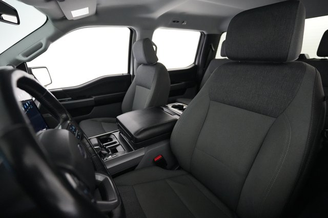 2024 Ford F-150 Lightning — photo 3 of 20