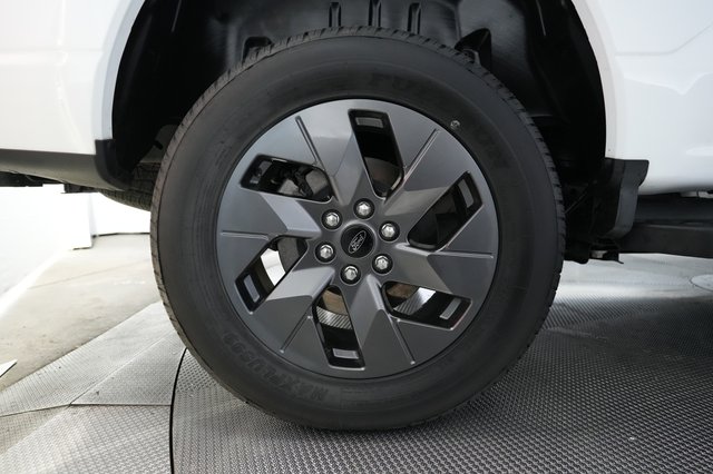 2024 Ford F-150 Lightning — photo 11 of 20