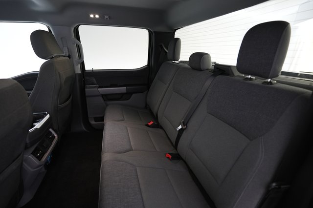 2024 Ford F-150 Lightning — photo 13 of 15