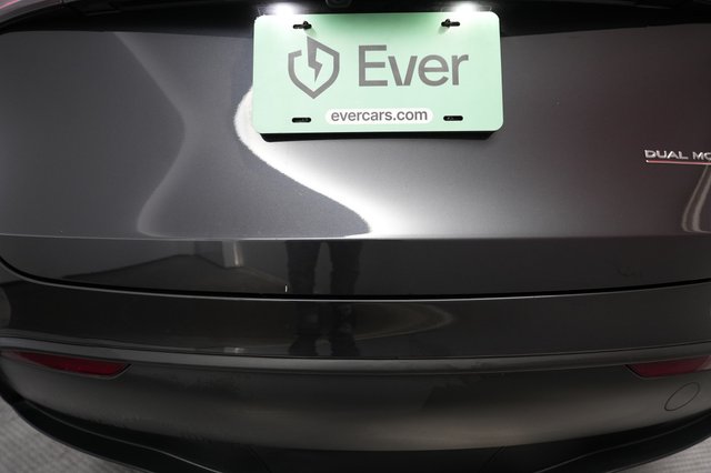 2024 Tesla Model Y — photo 23 of 24