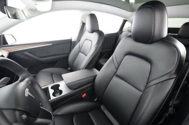 2024 Tesla Model Y — photo 3 of 24