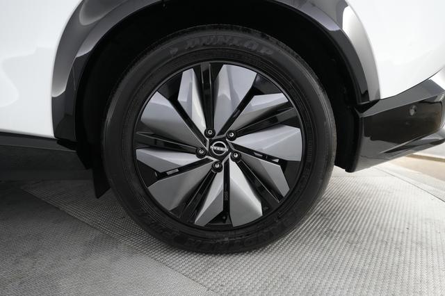 2024 Nissan Ariya — photo 7 of 23