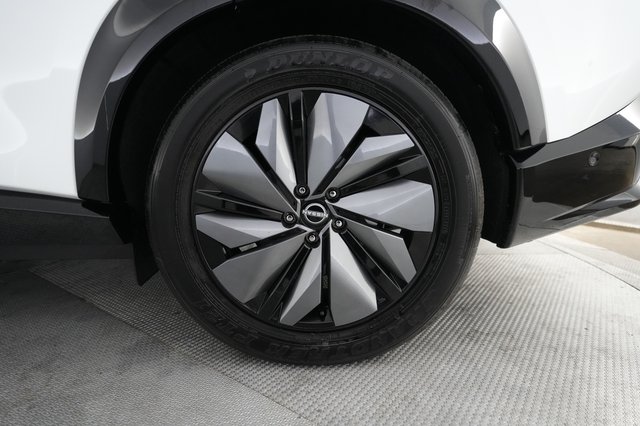 2024 Nissan Ariya — photo 7 of 23