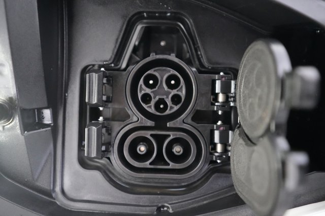 2024 Nissan Ariya — photo 8 of 23
