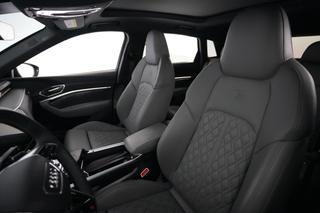 2024 Audi SQ8 e-tron — photo 3 of 24