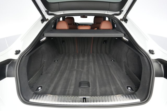 2024 Audi Q8 e-tron — photo 6 of 23