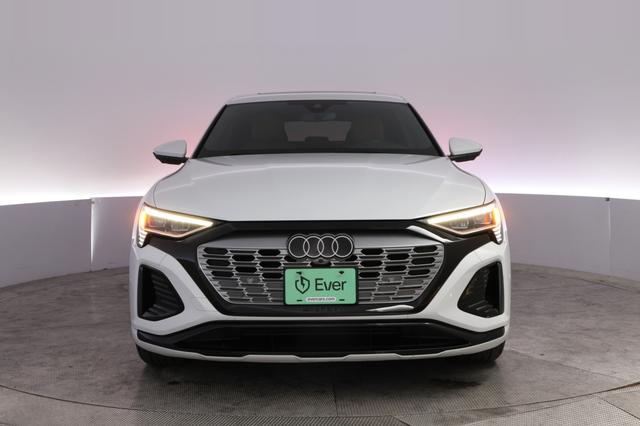 2024 Audi Q8 e-tron — photo 9 of 23
