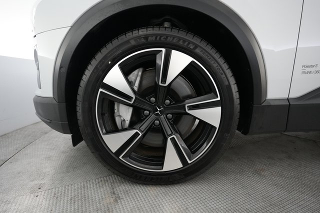 2025 Polestar 3 — photo 15 of 26