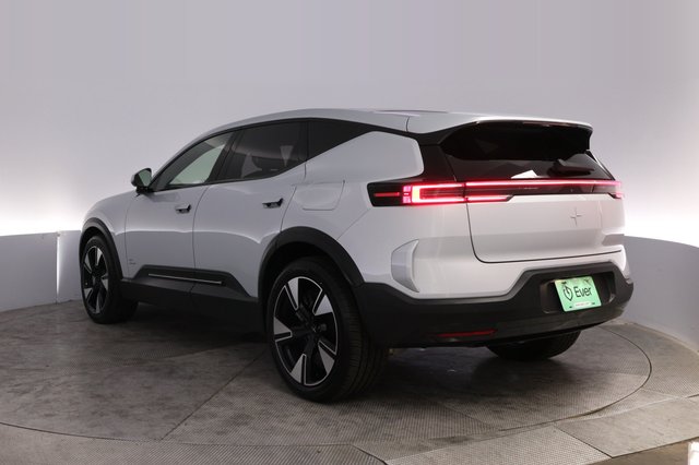 2025 Polestar 3 — photo 13 of 26