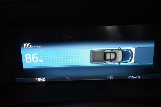 2023 Ford F-150 Lightning — photo 5 of 18