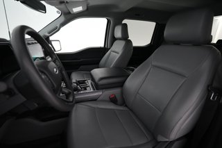 2023 Ford F-150 Lightning — photo 3 of 18