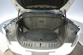 2023 Ford F-150 Lightning — photo 14 of 18