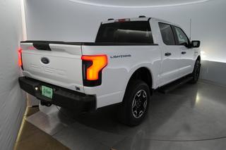 2023 Ford F-150 Lightning — photo 2 of 18