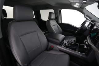 2023 Ford F-150 Lightning — photo 12 of 18