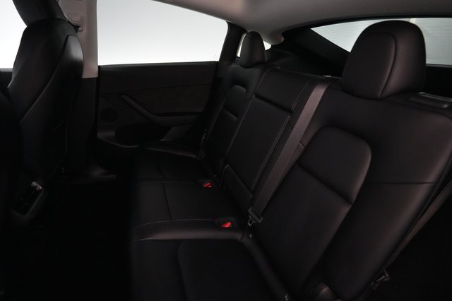 2023 Tesla Model Y — photo 19 of 21