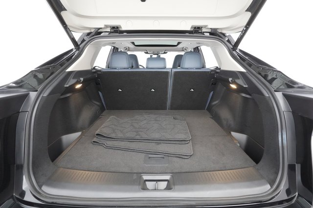 2023 Nissan Ariya — photo 22 of 27