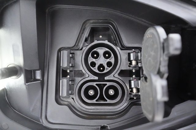 2023 Nissan Ariya — photo 24 of 27